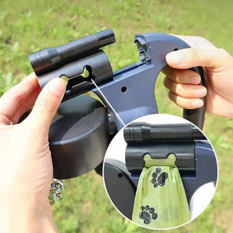 Dual Dog Retractable Leash – 360° Tangle-Free